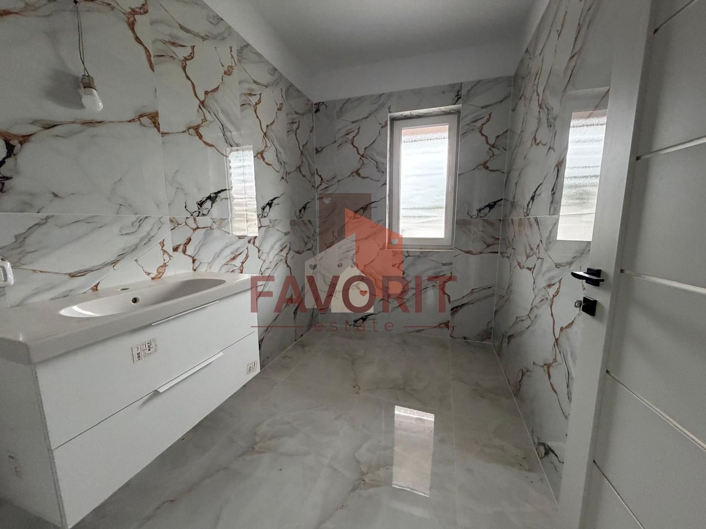 Duplex | 110 mp utili | Asfalt | Toate utilitatile | Finisaje premium - Poză 9