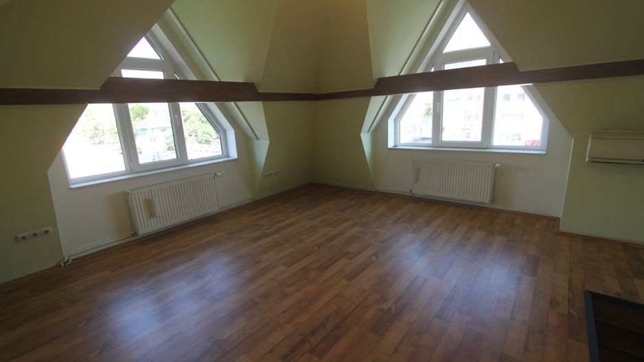 Birouri la casa - 120 mp, zona Circumvalatiunii - Poză 34