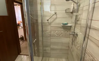 Vila  Frumoasa , individuala ,Sibiu ,7 camere , 5 Bai , mobilata ,utilata - Poză 48