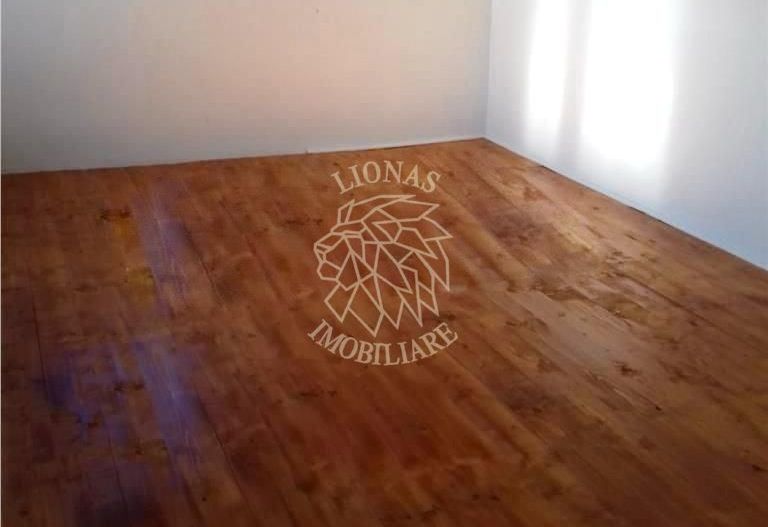 Casa Cabana de vacanta -100 MP +bucatarie vara- 2000 mp teren Dumitra - Poză 2