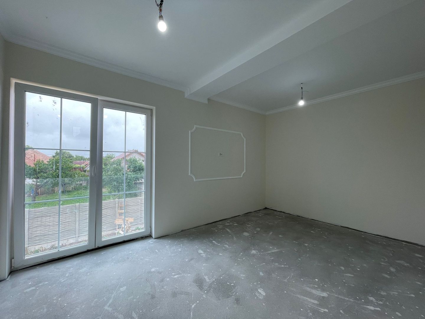 Duplex desparțit - 5 camere și 3 băi- Moșnița Nouă - Poză 13