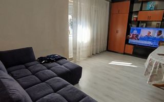 BRASADAS vinde ap 3 cam Carpați 2 etaj 1/4. - Poză 1