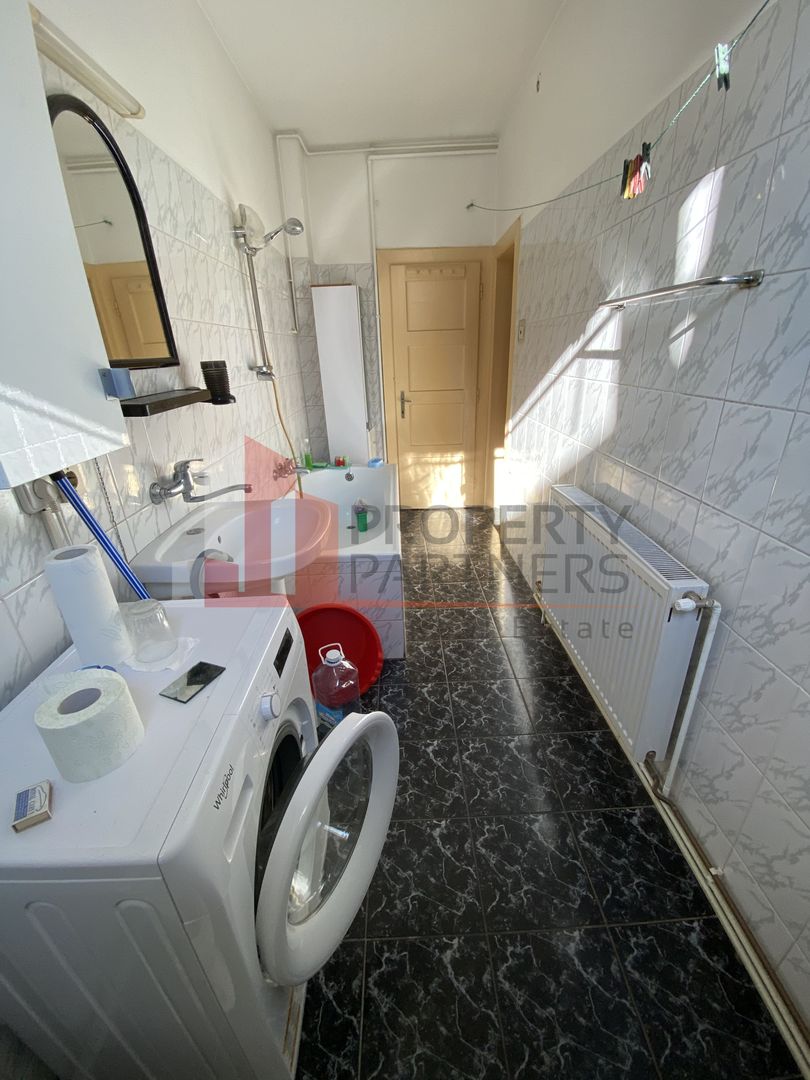 Apartament 2 camere Schei Langa Colegiul National Andrei Saguna - Poză 3