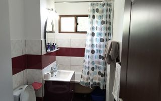 Apartament 3 camere, zona Cantemir-Podu Ros, Iasi – renovat complet, mobilat si utilat - Poză 3