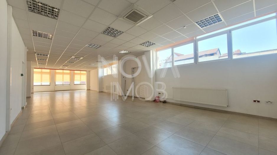 Spatiu comercial de inchiriat 875mp - Piata Cluj - Poză 1