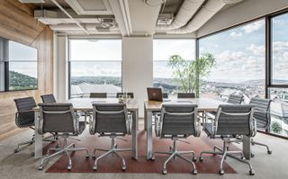 Spatiu birouri  1320 m2 finisat Europa - Poză 15