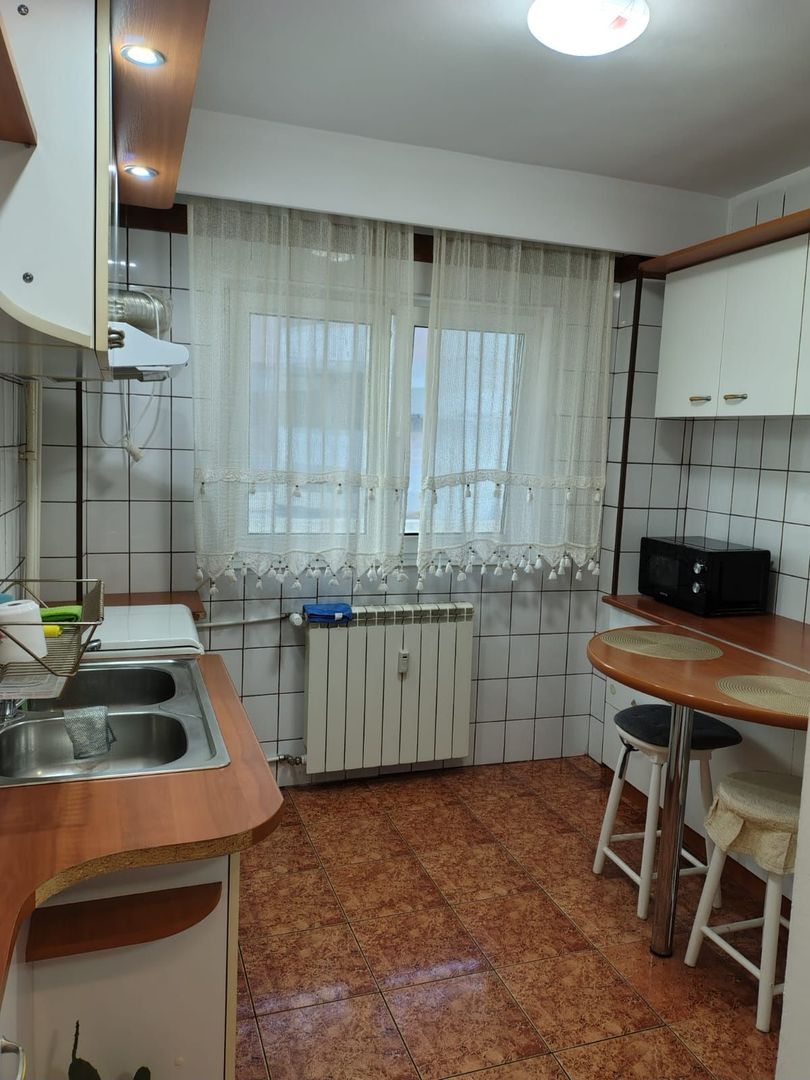 De Închiriat Apartament 2 camere, Obor,complet mobilat/utilat, boiler, AC - Poză 11