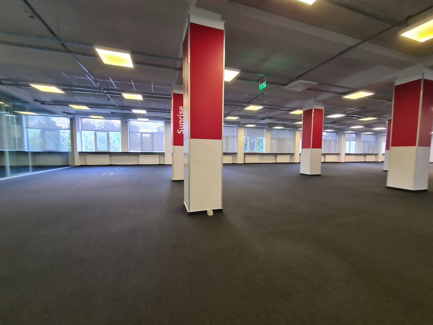 Cladire de birouri 3000 mp - Poză 4