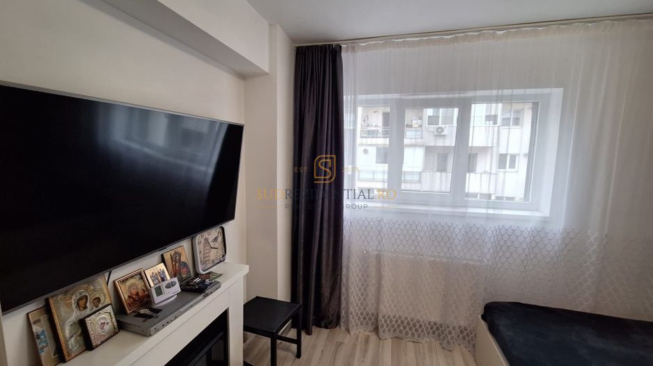 Apartament decomandat cu 2 camere de vanzare, zona Grand Arena Mall - Poză 14