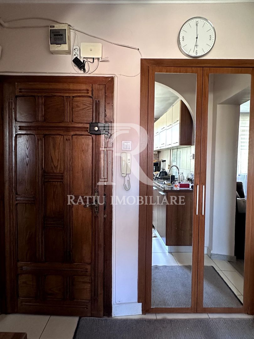 Apartament cu 3 camere | Zona Universității | Oradea - Poză 6