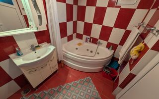 Vanzare casa de vacanta Breaza Prahova - Poză 9