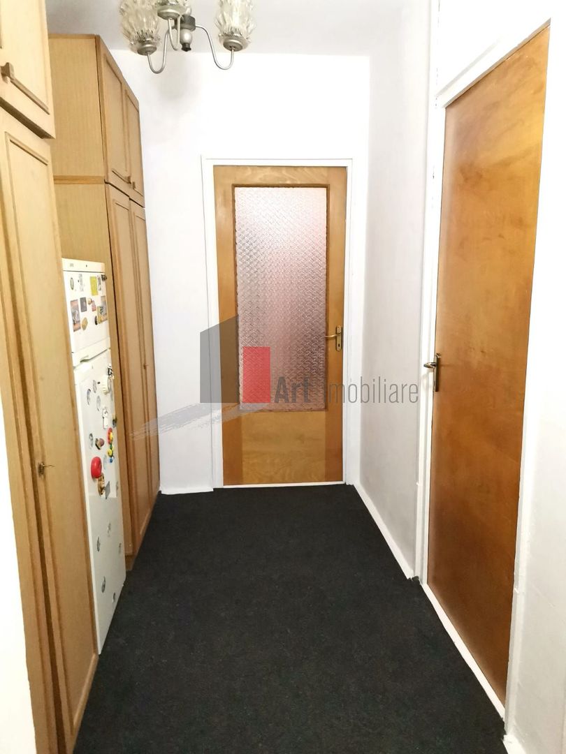 APARTAMENT 3 CAMERE LACUL TEI - Poză 5