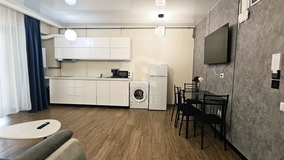Apartament cu 2 camere Mamaia Nord, primul rand la mare, termen lung - Poză 4