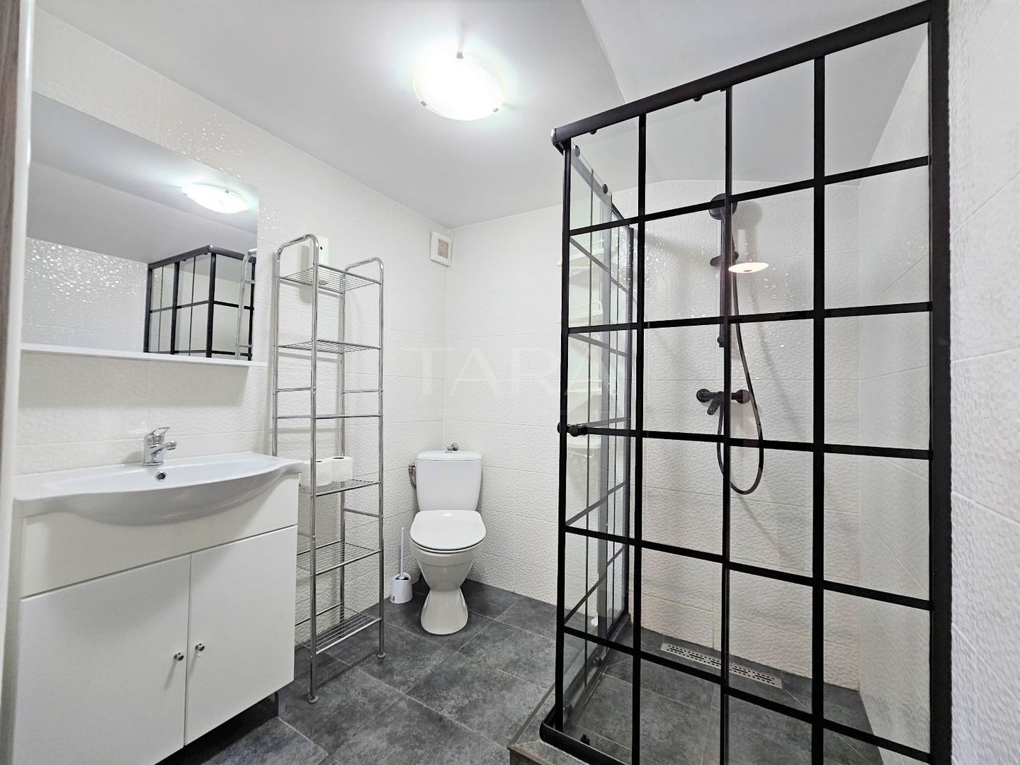 Apartament cu 7 camere de vânzare în Borhanci - Oportunitate unică! - Poză 34