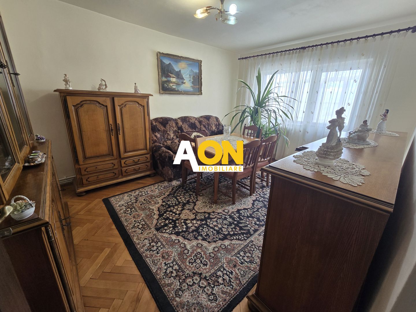 Apartament 4 Camere 75mp Utili, Zona Cetate - Poză 1