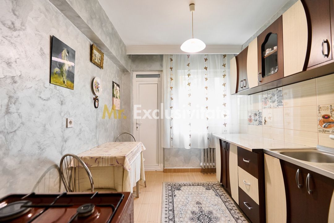 Apartament decomandat  4 camere -  etaj intermediar - Cartier Nord - Poză 5