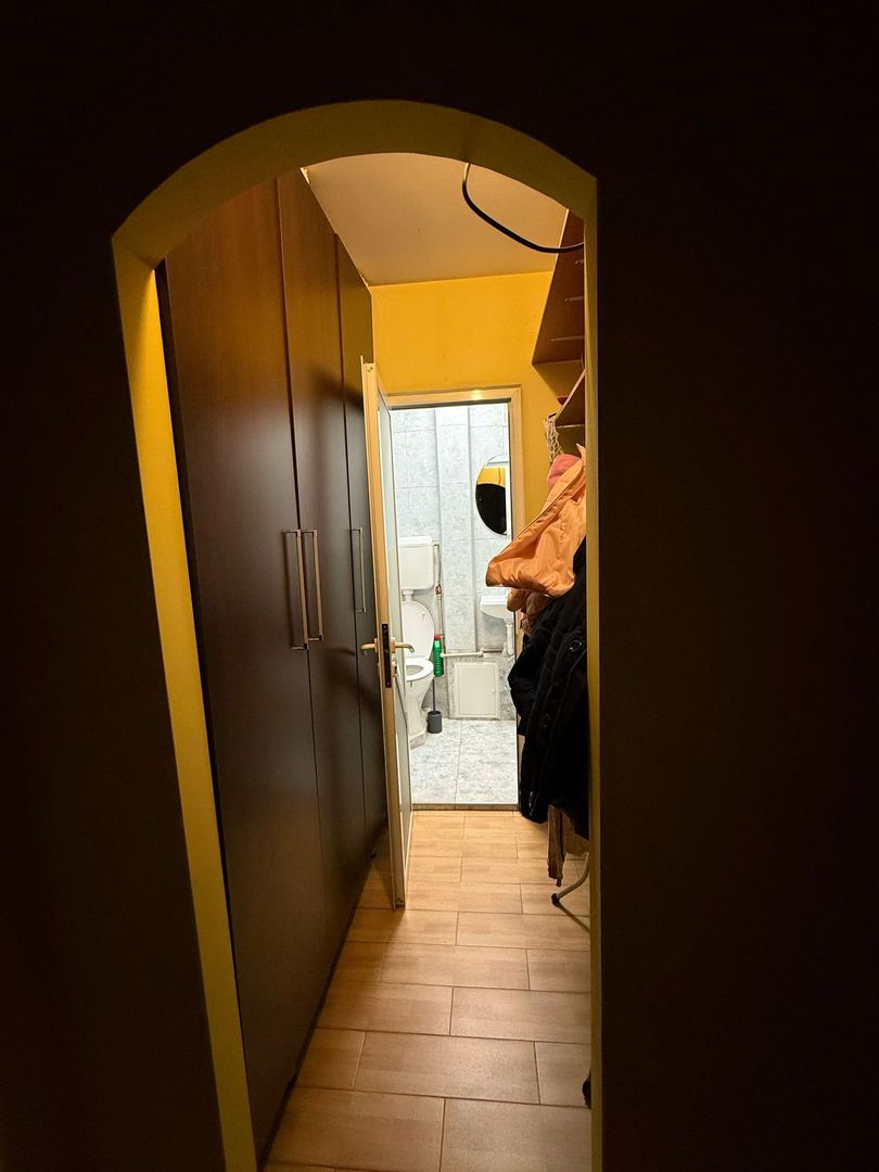 Casa de inchiriat - 4 camere COLENTINA-MALL VERANDA  - curte libera 60 mp. - Poză 12