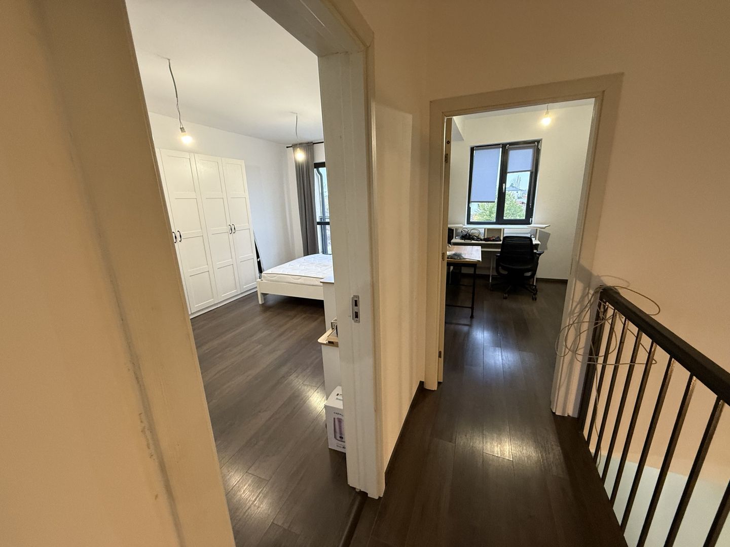 Duplex Bragadiru Cu Panouri Solare Centrala Proprie Strada Topaz Teren 218 Mp - Poză 32