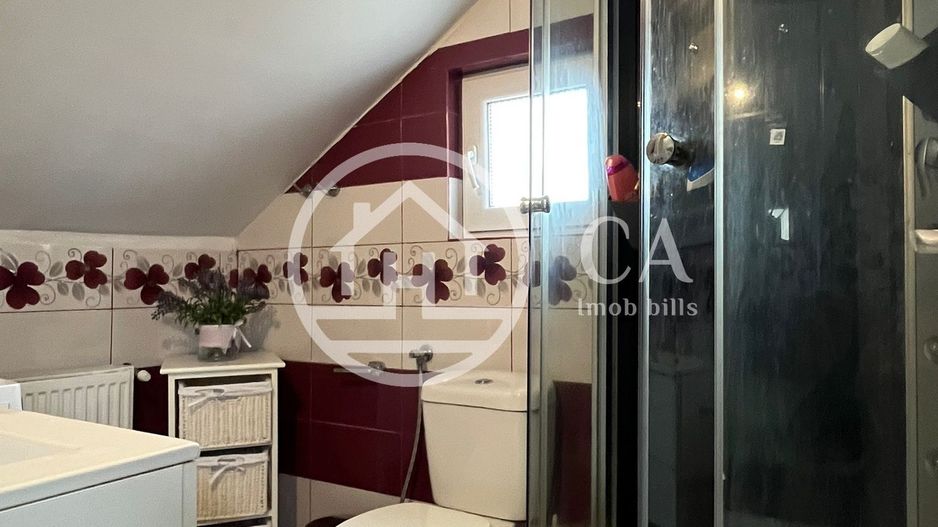 Casă de vânzare tip duplex cu 4 camere în Nojorid, Oradea. - Poză 14