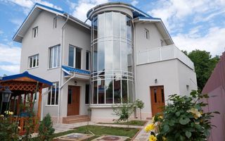 COMISON 0% /Casa de vanzare in Targoviste - zona Campulung, langa Liceul Petru C - Poză 1