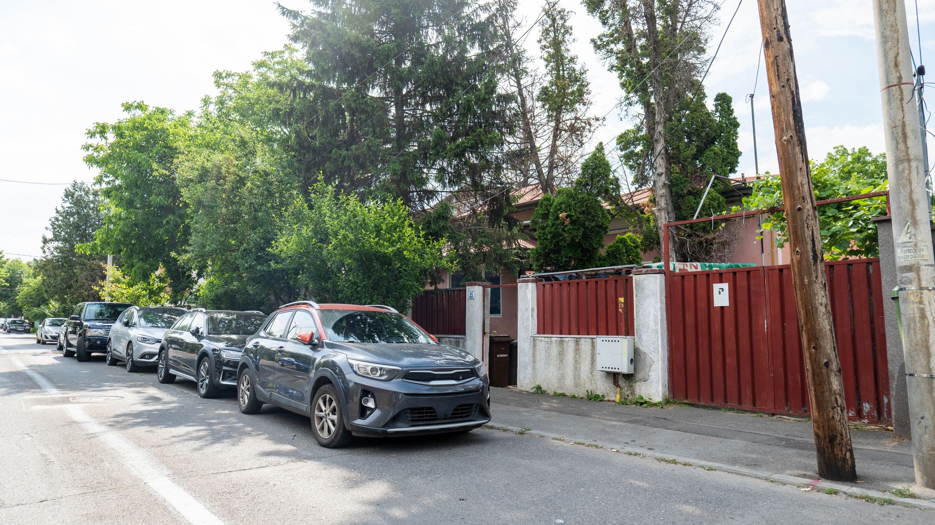Casă individuală de vanzare + teren intravilan 539 mp - Parc Bazilescu - Poză 1