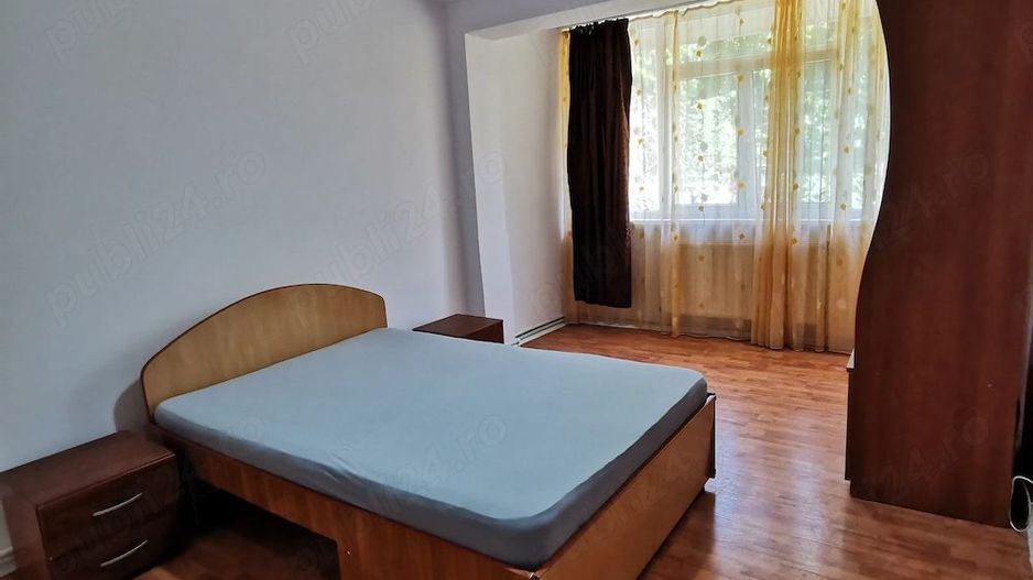 De inchiriat apartament 3 camere, parter, zona Constructorilor, 400 Euro - Poză 1
