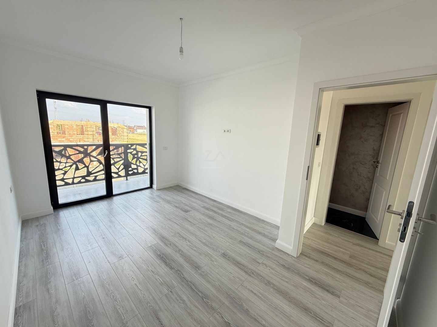 Drumul Boilor. Despartit prin CAMERA TEHNICA. Toate utilitatile. - Poză 9