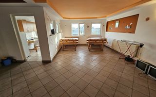 Spatiu comercial/camere cazare - 7 camere 135 mp Baicoi Prahova! - Poză 3