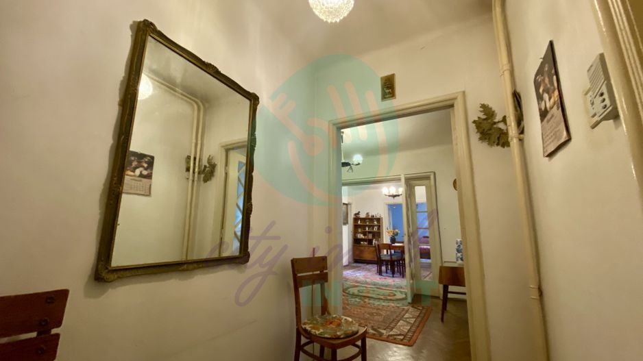 Apartament spatios in zona Armeneasca - Poză 7