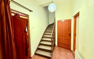 Vila 200 mp desfasurati cartier de case Belvedere Regie - Poză 24