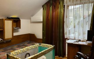 Vilă de închiriat – 260 mp utili, teren 1300 mp, 5 dormitoare, 3 băi, 3 balcoane - Poză 18