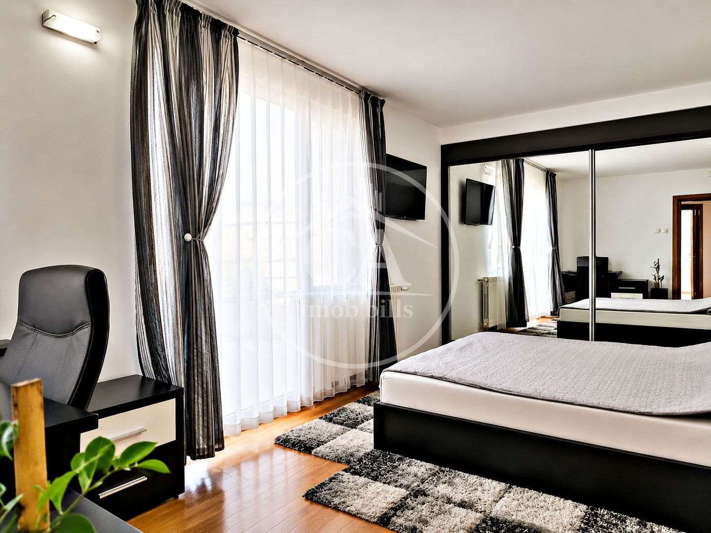 Vila de Vanzare si casa de oaspeți in zona Oncea, Oradea - Poză 6
