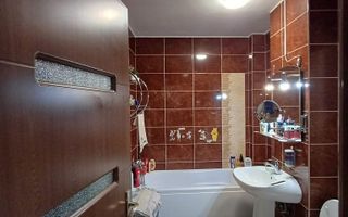 Apartament 2 camere, mobilat – Florești, - Poză 5