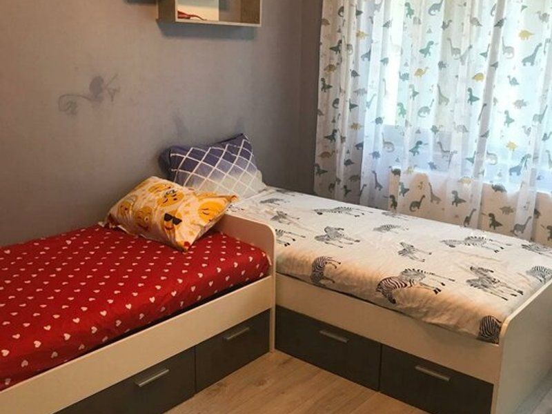 De vânzare Casă 3 camere, 2 baii, curte propie, cartier parneava Arad - Poză 4