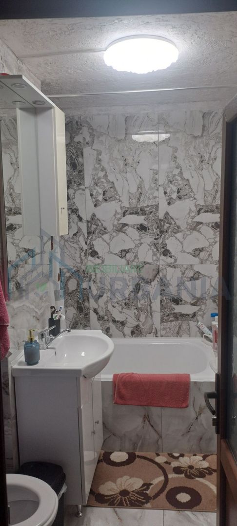 Vând apartament Tomești - Poză 2