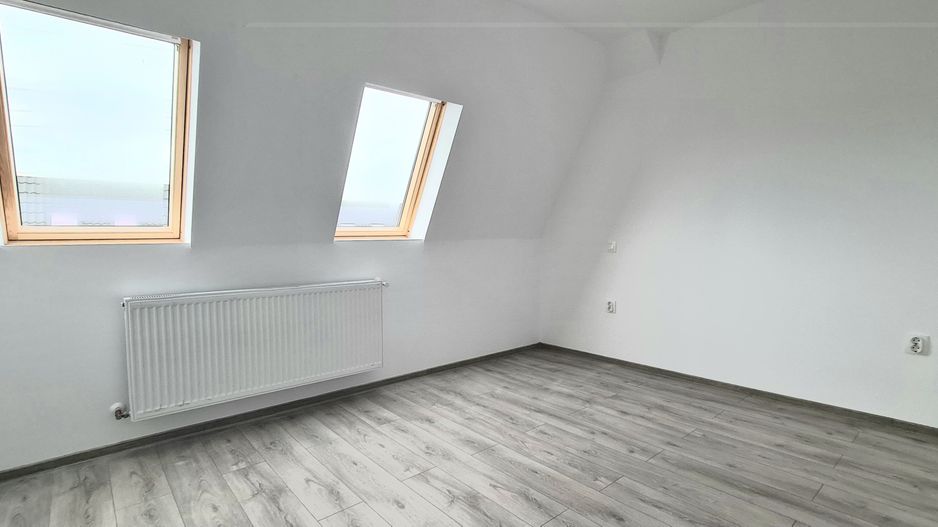 Casa finalizata intabulata in Cartier Izvor Tarlungeni Brasov - Poză 9