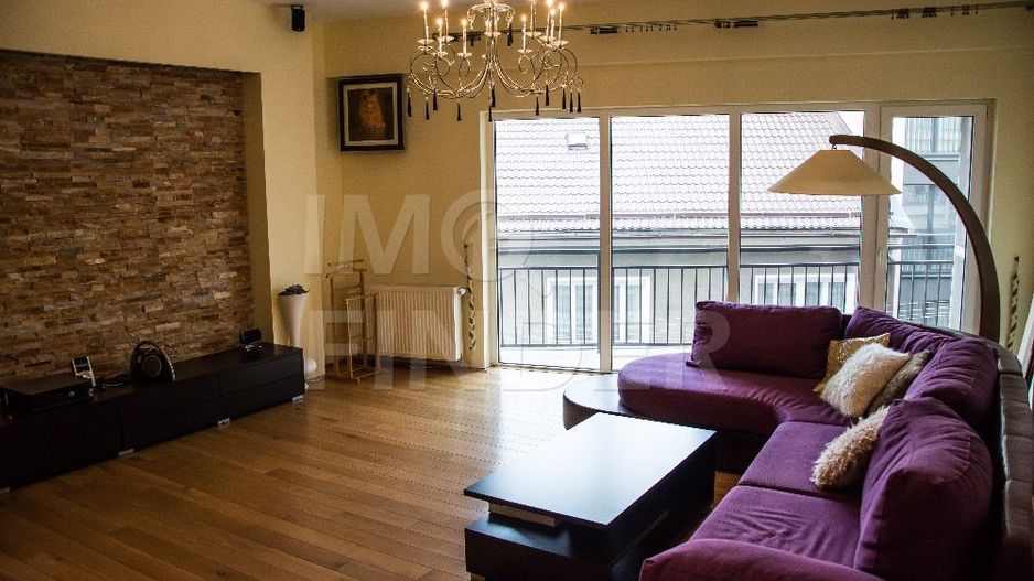 2 camere 81mp cu Parcare Subterana NTT DATA  zona Centrala - Poză 2