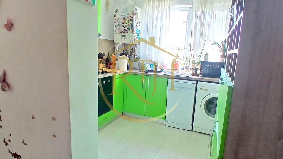 Oferim spre vânzare un apartament deosebit cu 3 camere, în zona Buziașului! - Poză 11