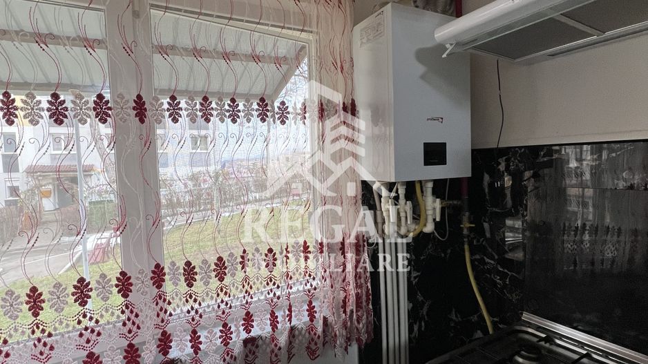 Garsonieră de vânzare – zona Micro 7, demisol - Poză 4