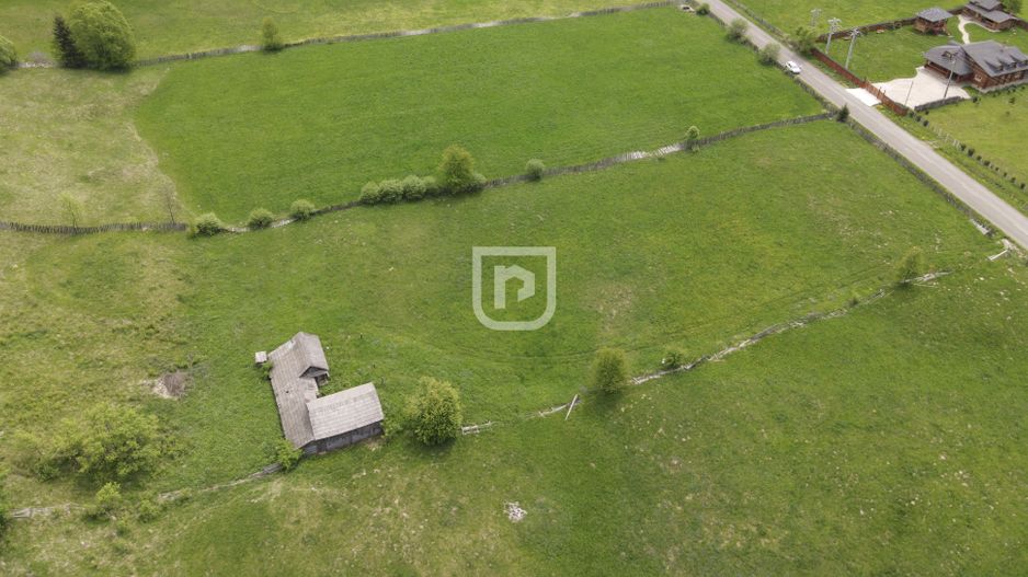 Teren Manastirea Humorului 4000mp - Poză 3