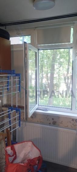 Garsoniera  renovata80la suta ușa noua calorifere noi parchet nou instalație cur - Poză 7