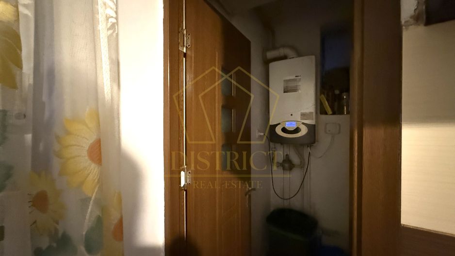 Apartament cu 3 camere decomandat | Sagului - Poză 9