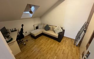 Casă / Vilă cu 5 camere zona Lunei - Poză 29
