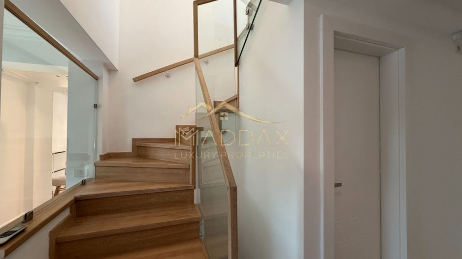 Apartament de tip Duplex 6 camere *250mp* + 2 Garaje // Herastrau - Poză 10