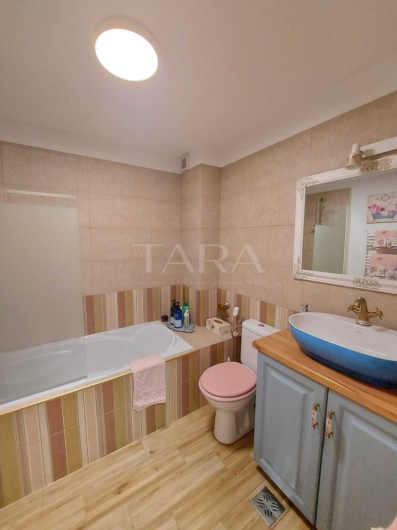 Apartament cu 3 camere, terasă de 125 mp, Baciu. - Poză 7