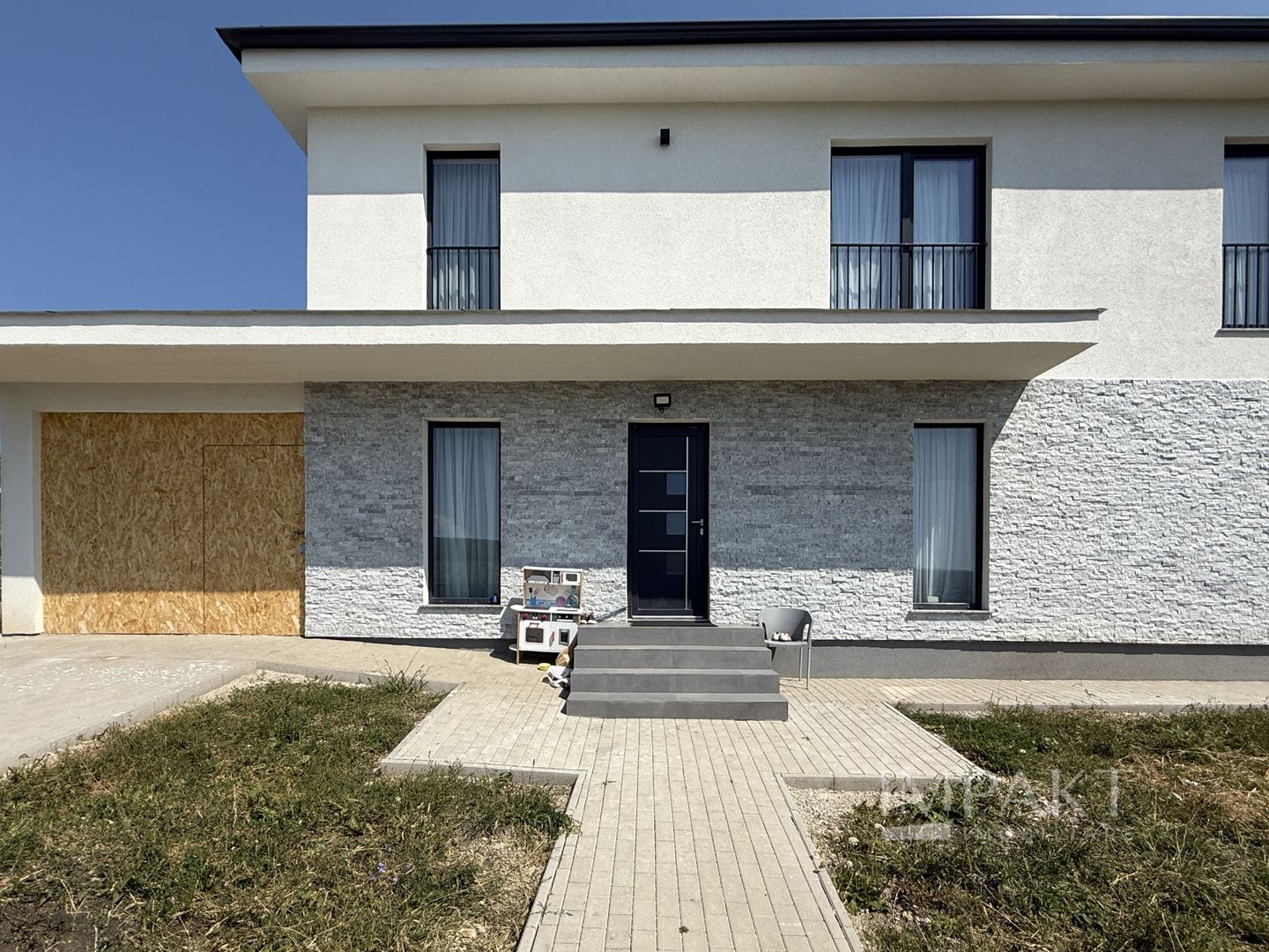 Casa indivuala intr-o zona linistita, în Chinteni! - Poză 1