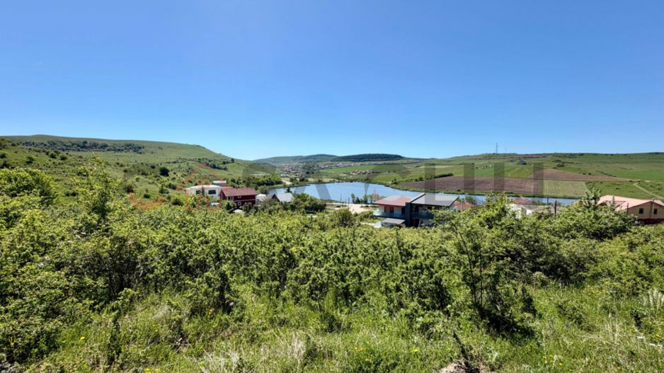 Parcela de vânzare cu vedere spre lac, Chinteni ! - Poză 3