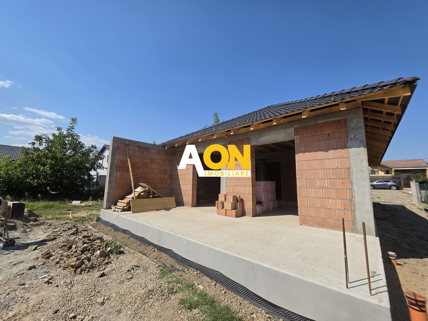 Casa Individuala, 4 Camere, 2 Bai, 730mp, Zona Centrala - Poză 2
