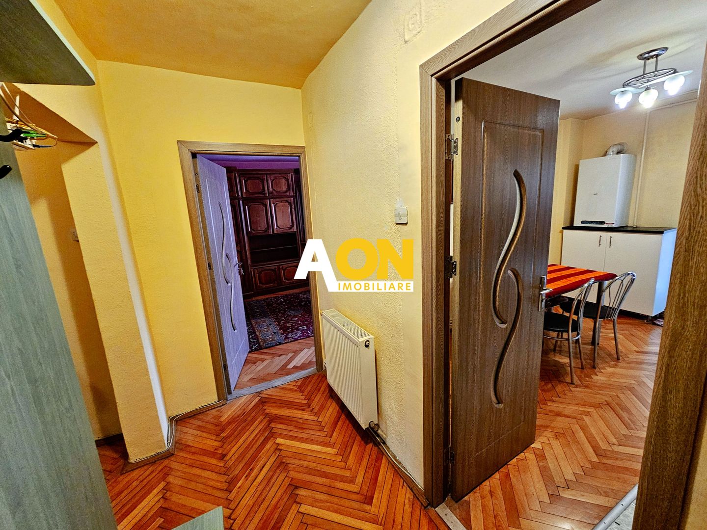Apartament 3 camere, 2 bai, 2 balcoane, etaj 1, zona Liceului Sportiv - Poză 4