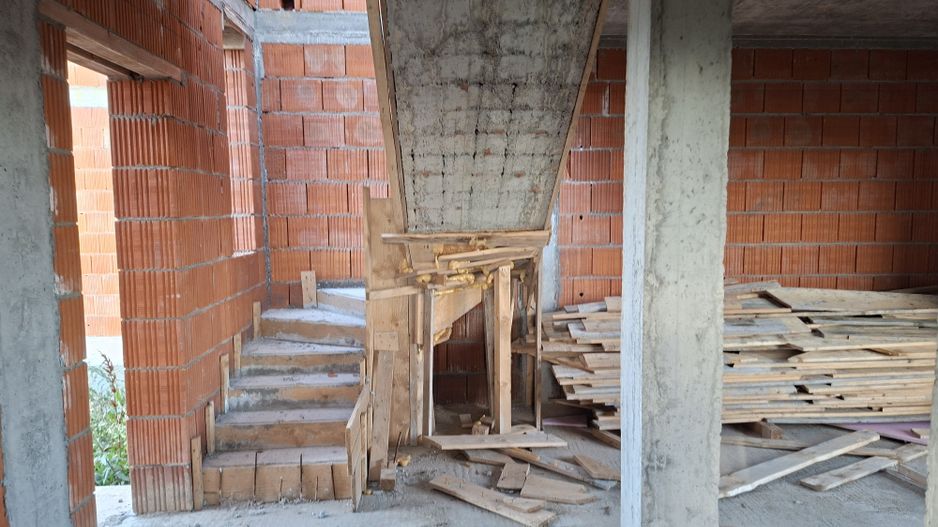 BRASADAS vinde casa in constructie de tip DUPLEX in Odoreu. - Poză 3